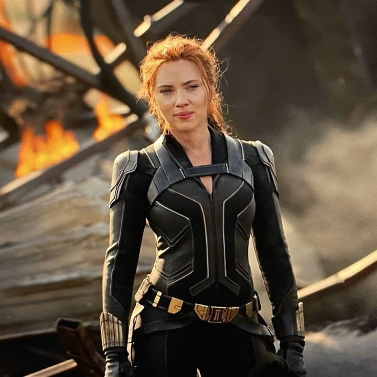 joaosforehand's tweet photo. im starting a religion called wandanatism where we worship wanda maximoff and natasha romanoff whos in https://t.co/s3AhxWhMUb