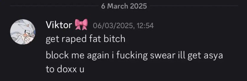 Jcxvll_'s tweet photo. @KolossosTD @neotallix Keep defending her idiot because doxxing a 12 year old for exposing her is sooo great right? https://t.co/0WvExlkhMx