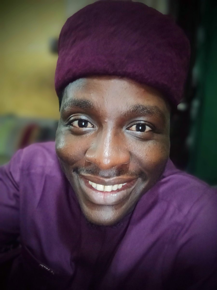 Xauslayer's tweet photo. GM guys 
First three people should there account no for morning break fast https://t.co/ovxff4uyEu