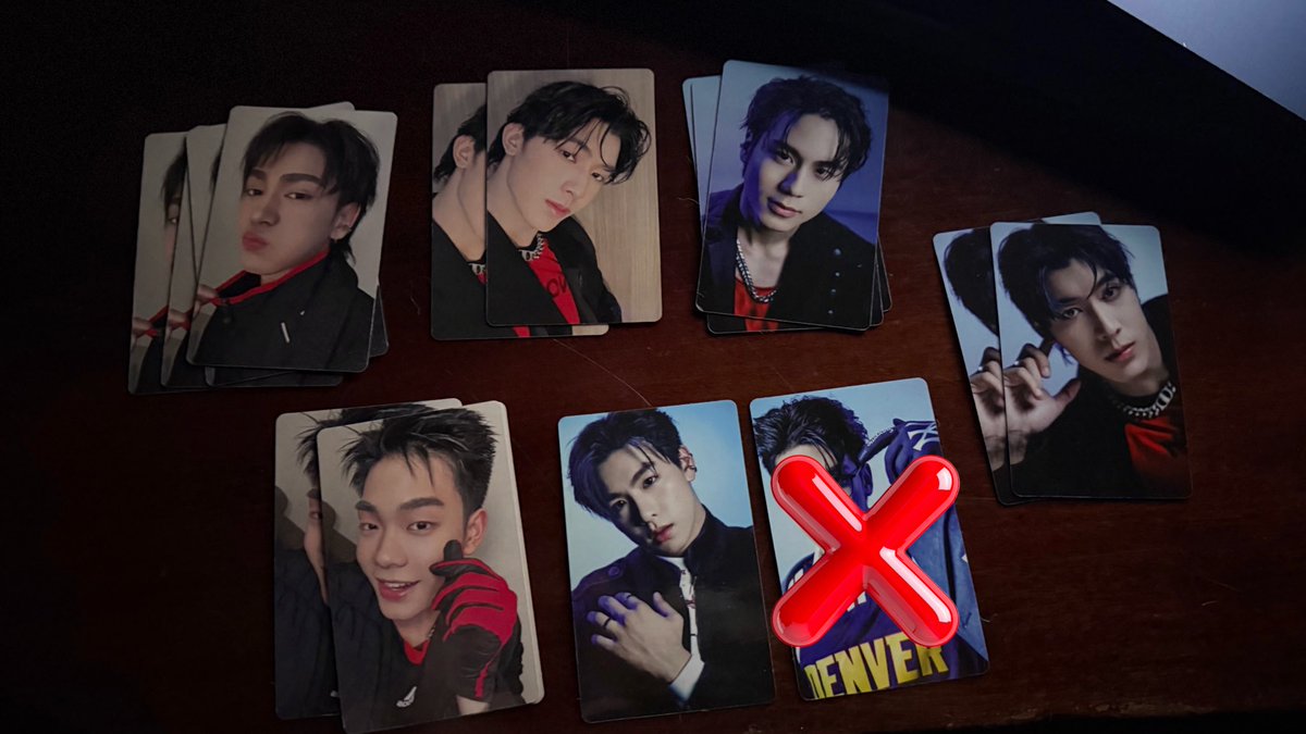 Cherreen_CH's tweet photo. ปล่อยต่อใบละ 40  DM รับหน้างานได้เลยค่า

#iZDDMMYY_Merch 
#iZ https://t.co/FEnJwNkgD2