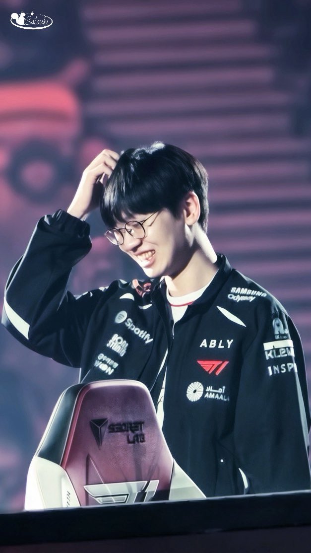 520_satsuki's tweet photo. 𝐓𝟏 𝐇𝐨𝐦𝐞 𝐆𝐫𝐨𝐮𝐧𝐝 🖤🐿️

#Doran #도란 https://t.co/HvRtwTY7ac