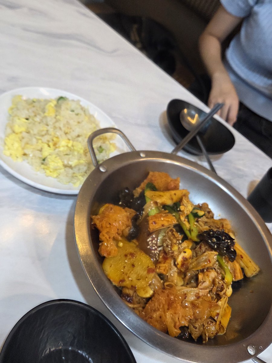 alwaysk1a's tweet photo. 📍건대 매운향솥
📍건대 해피니스 https://t.co/v0cawA5Hyy