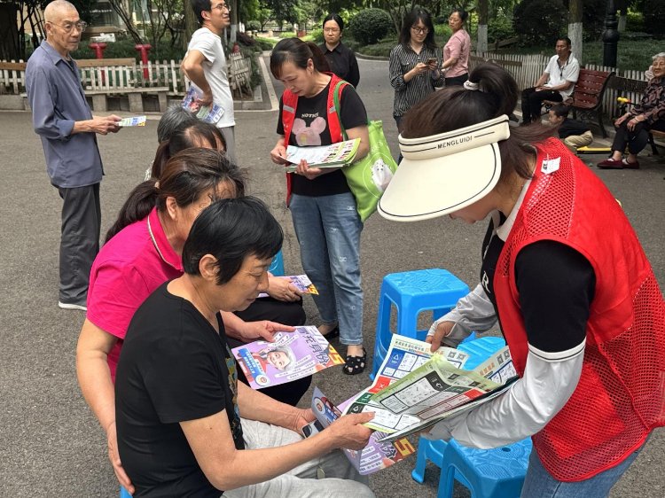 GetachewAdamu7's tweet photo. Join our neighborhood clean-up this Saturday 9AM at Central Park! Bring gloves u0026 enthusiasm, let’s spruce up our community together. https://t.co/52NVmSpm6k