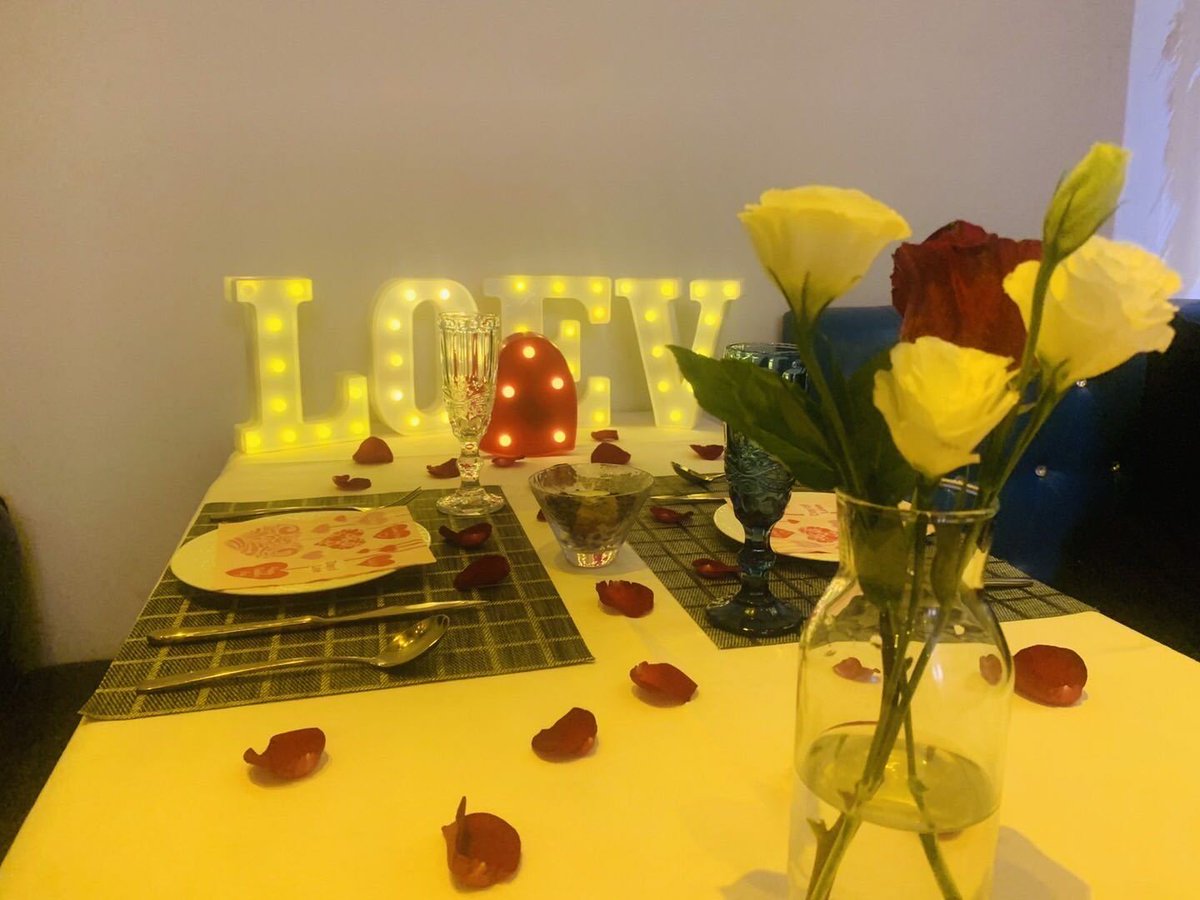 Tttter61382892's tweet photo. Missing your laugh through the screen 10pm video call + your favorite snack side = our cozy distance date https://t.co/oxxjn4pzqp