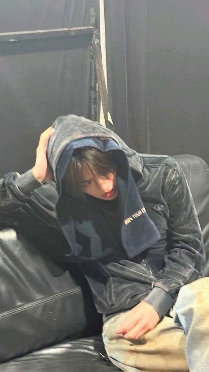 leowon1013's tweet photo. "Happy birthday day Lee Leo🥳. Bagiku, kamu adalah bukti nyata bahwa ketulusan dan kerja keras tidak akan pernah mengkhianati hasil🥹. Terima kasih sudah memilih jalan menjadi seorang idol dan mengizinkan kami menjadi bagian dari duniamu🤏🏻🤧. Di hari spesialmu ini, aku berharap.. https://t.co/AnLC6FPKra