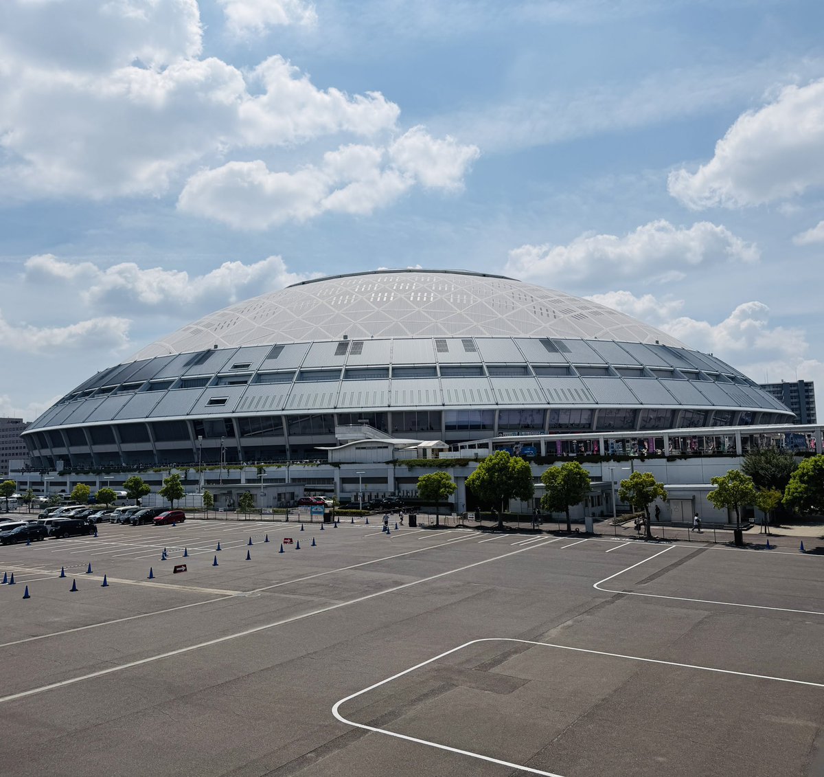 raimumiyake's tweet photo. コンカフェ仲良しご主と現地観戦🫶🫶🫶 https://t.co/OreByZdnyD