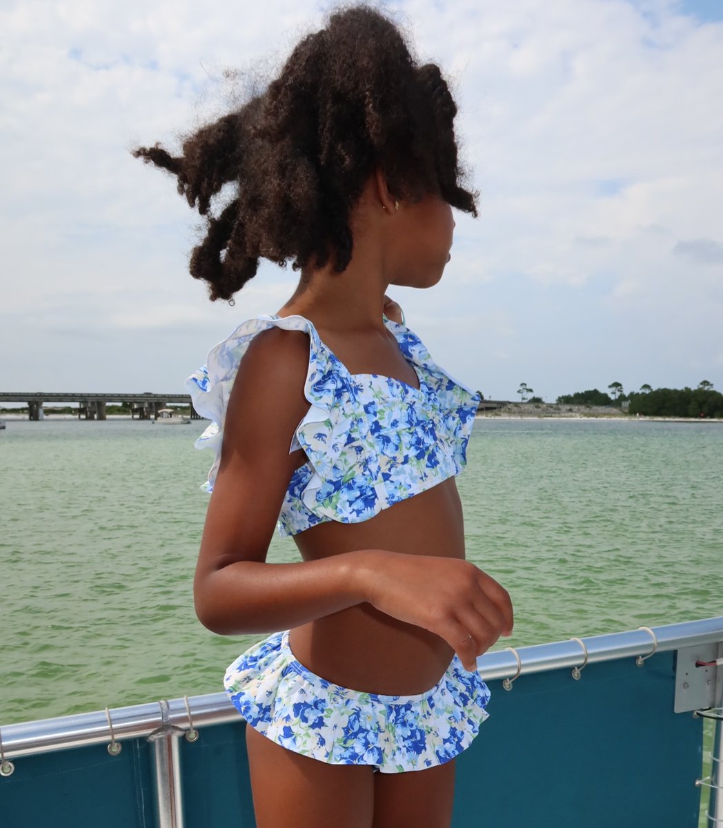 smithpeter4274's tweet photo. Destin

Swimwear: @janieandjack https://t.co/6ZTgQVQqgZ
