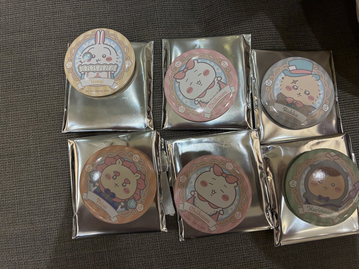 dorimi08120's tweet photo. 【拡散希望】
ちいかわぽけっと アリスなトレーディング缶バッジの交換先を探しています。

求:モモンガ
譲:画像のもの

今、名古屋PARCOにいます。
後日、郵送でも可能です。

#ちいかわ
#ちいかわポップアップストア
#ちいかわぽけっと https://t.co/FZfeYIQjCx