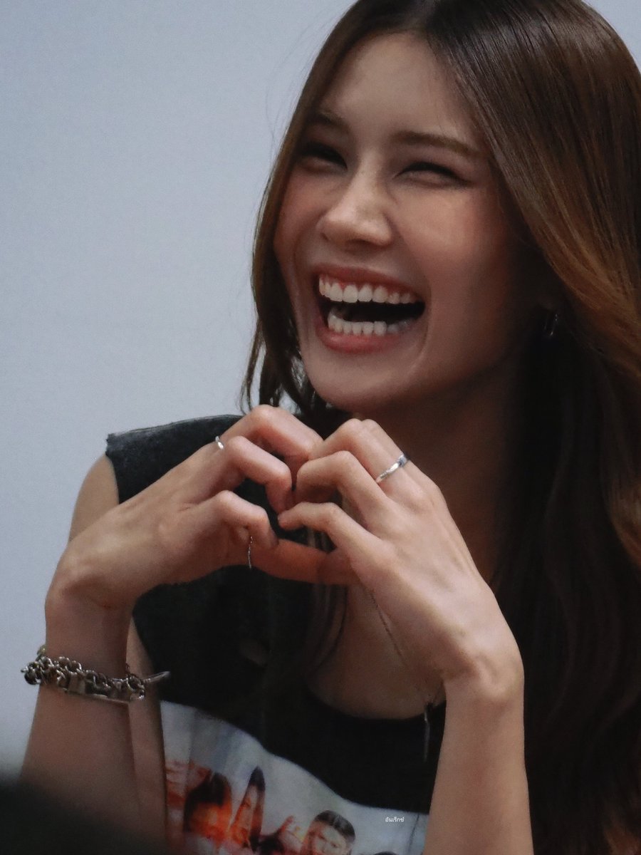 P23_degree's tweet photo. ยิ้มเค้าสำคัญสุด

#andaanunta https://t.co/jizWjkqPE6