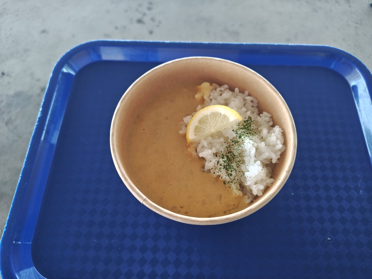 noodlelife's tweet photo. うどん食べようと思っていたけど定休日💦なのでカレーライスで済ませる🥲 https://t.co/pAaUqrOPoC