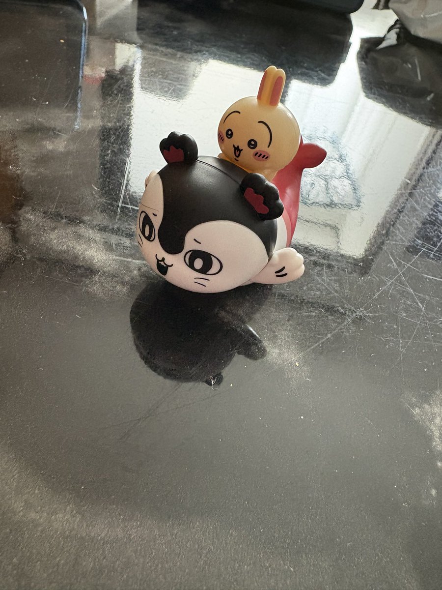 nocchicchi0930's tweet photo. にわかちいかわ好きが #映画ちいかわ を観てきました😊
「どうにかなれー」が聞けたのありがたい🙏
よくTLに流れてくる「煮付け」と「乾電池」はそういうことねと腹落ち🙌
観覧特典はうさぎでした🐰
そして興奮冷めやらぬまま、ゲーセンに突撃し1つGET( *˙ω˙*)و ｸﾞｯ! https://t.co/jNMJSP7Jme