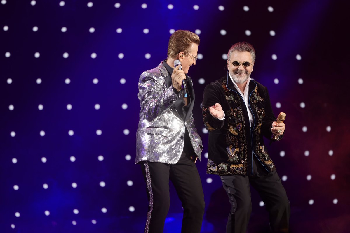 EmmanuelOficial's tweet photo. Emmanuel y Mijares @MijaresOficial  “Twor Amigos” (Auditorio Nacional, 22 de agosto de 2026). 
@ocesa_total @AuditorioMx https://t.co/1K0kQOTySM