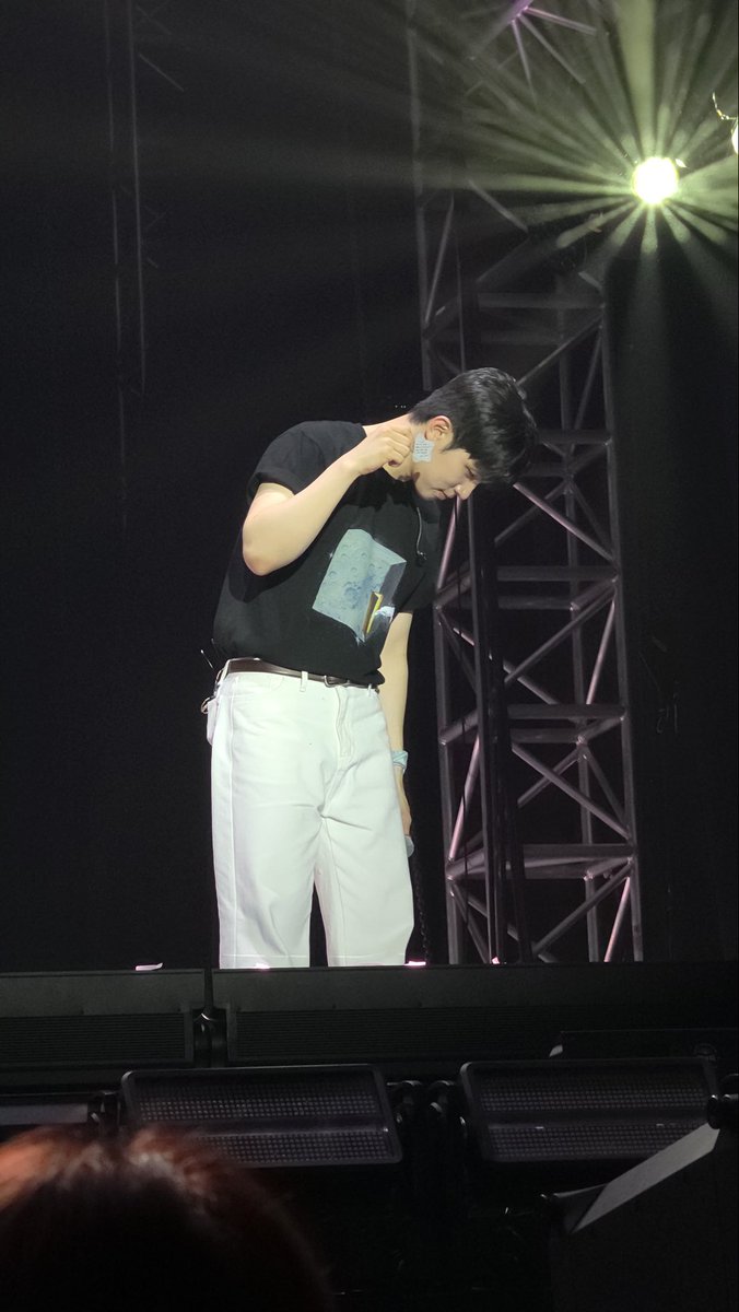 nluemoon's tweet photo. 줍줍 https://t.co/GSHPknschM