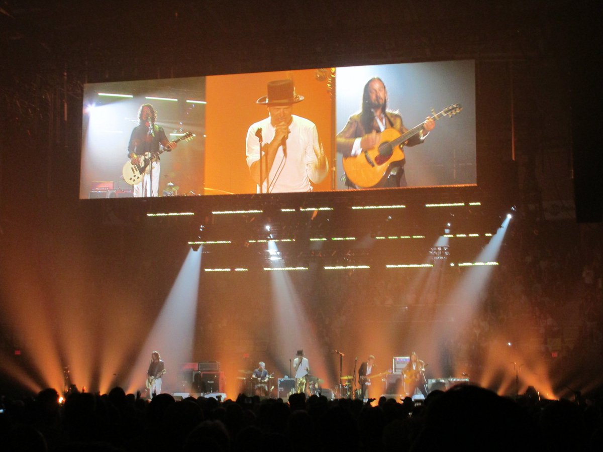 MagicPizza101's tweet photo. I was lucky enough to be at the first show of the final tour in Victoria, BC #TheHip #Gord #Canada https://t.co/AWH4TS8A5w