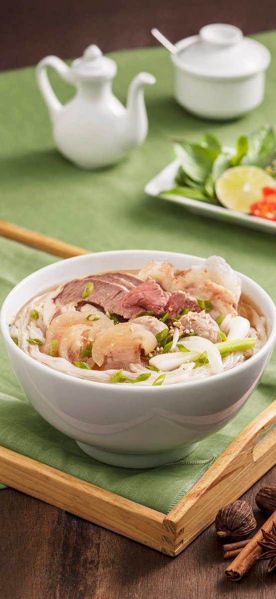rae_betty96865's tweet photo. Craving a taste of Vietnam  Dive into our fragrant pho with tender rice noodles, slow-simmered bone broth, fresh basil u0026 lime—cozy, vibrant, and ready in minutes!  #ExoticFood #VietnameseCuisine https://t.co/ykp0KwChoN
