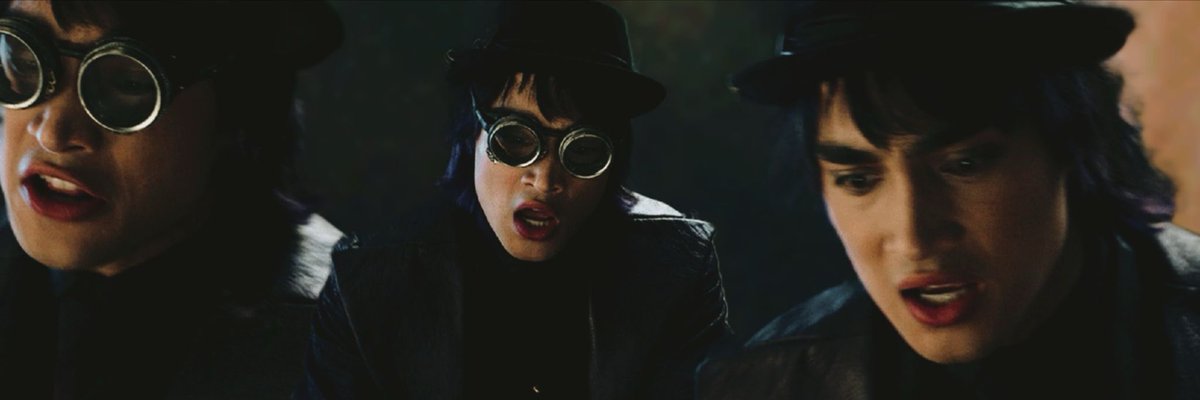 MaxThroughGlass's tweet photo. ••Ugly HEADER BY ME•• https://t.co/h1f8lSuTNR