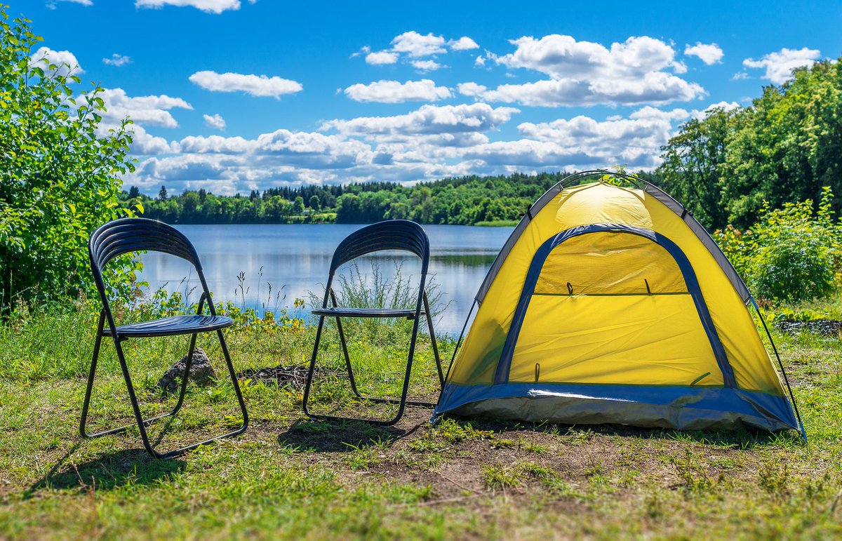 antonyacroft1's tweet photo. This weekend’s solo campsite vibe = crisp mountain air, starry sky above, and zero notifications. Pure reset. ， https://t.co/O2JoJ94Lo8