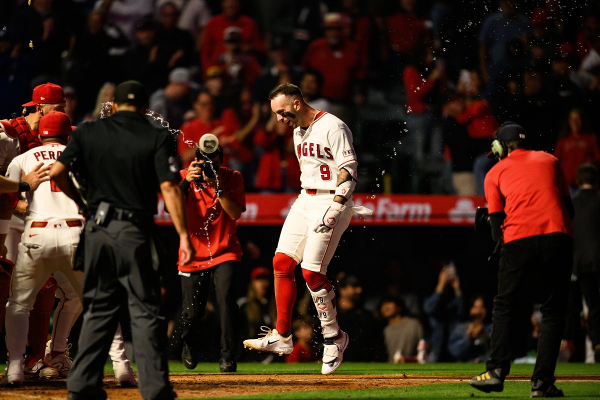 _0xcy_'s tweet photo. The Angels have the 12th easiest schedule remaining. Can they make one last playoff push? 👀 https://t.co/aQzuGKIo8p