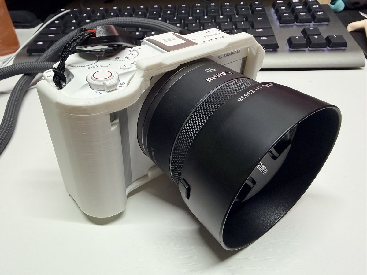 rafusannn's tweet photo. 3Dプリンター製のグリップ付けてみた！ https://t.co/KhToKwBSn3