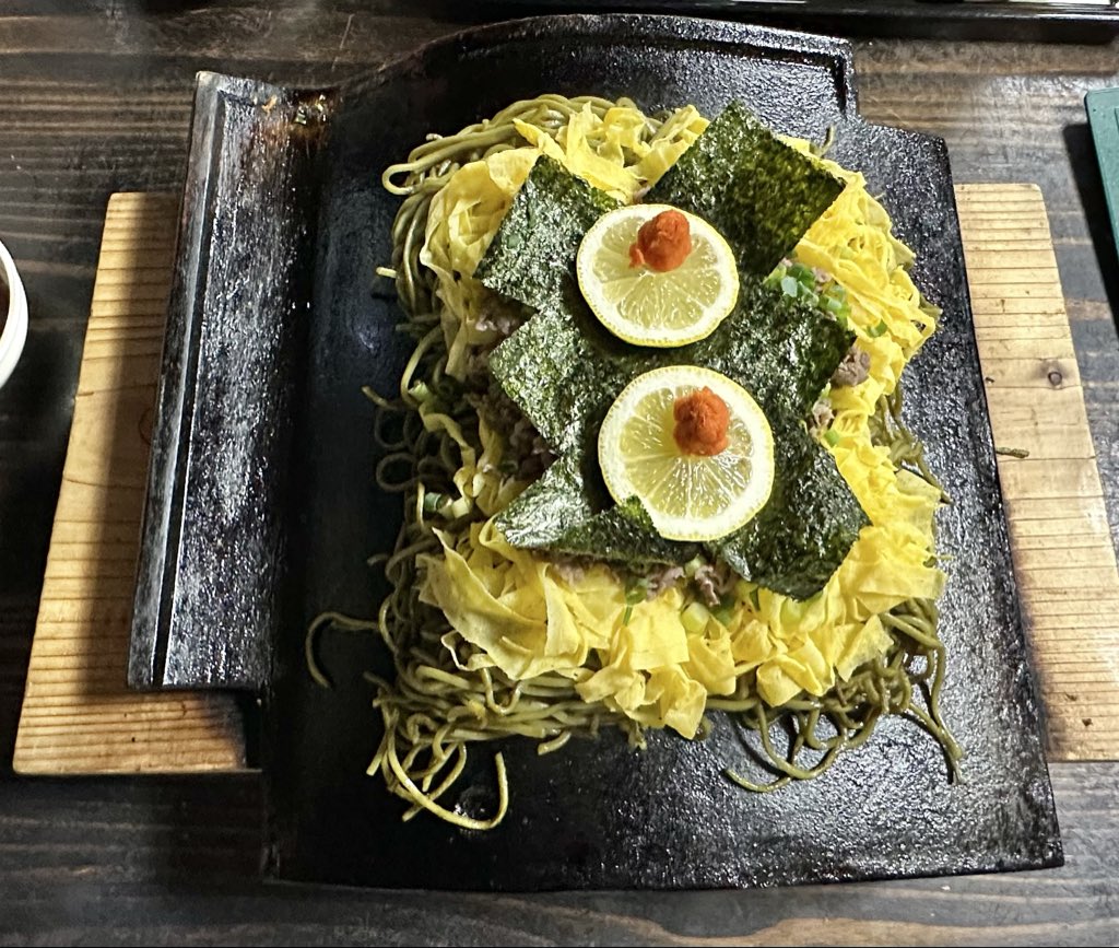 snnm_21's tweet photo. 瓦そばの本店ヽ(°▽、°)ﾉ https://t.co/RpvfbHg1iO