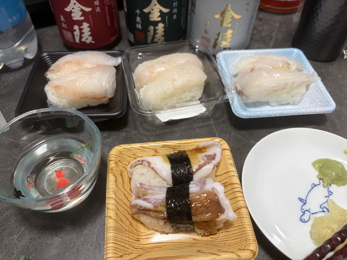_mutx's tweet photo. 白身が好きなのかもしれない https://t.co/lBSeXtWDen