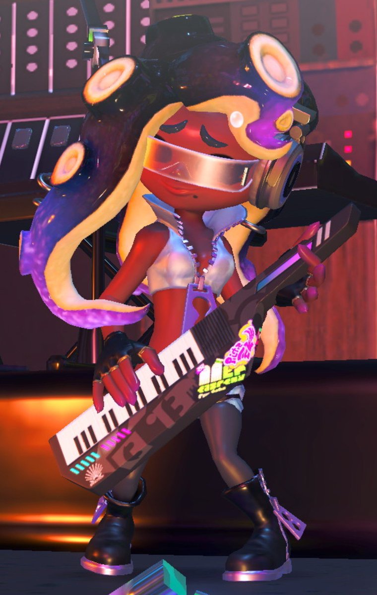 O__Owut's tweet photo. I LOVE YOU MARINA https://t.co/aAOTjxqt12