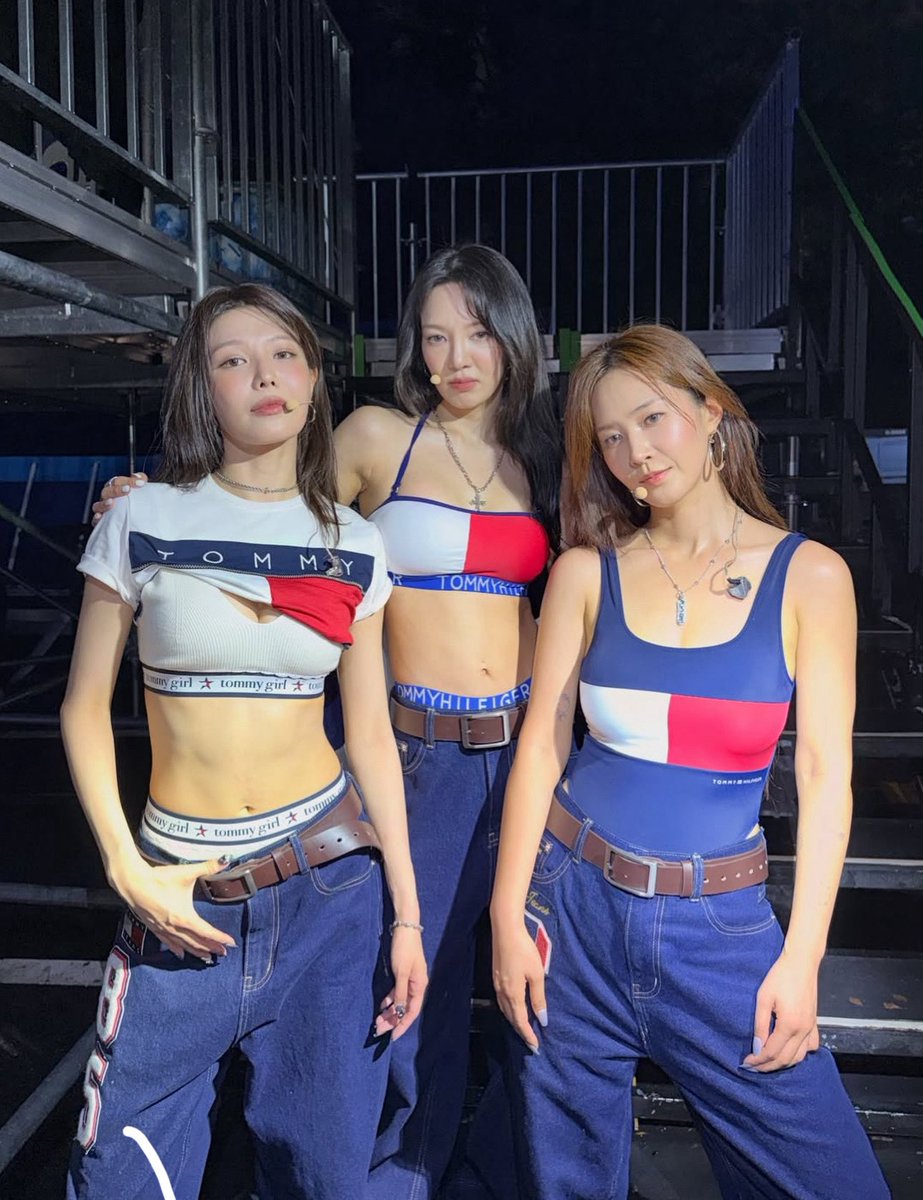 mintmag_th's tweet photo. น้องใหม่ประสบการณ์ 20 ปี! ยูนิตใหม่ของ Girls' Generation อย่าง “HYORISOO" ประกอบไปด้วย #HYOYEON #YURI #SOOYOUNG เตรียมเดบิวต์อย่างเป็นทางการด้วยการปล่อยซิงเกิล “Skibidi" และ “Lowkey In Love“ วันที่ 31 สิงหาคมนี้ เวลา 16.00 น. รอติดตามกันได้เลย💚

#GirlsGeneration_HRS 
#MintNews https://t.co/GcVdoZVrQk