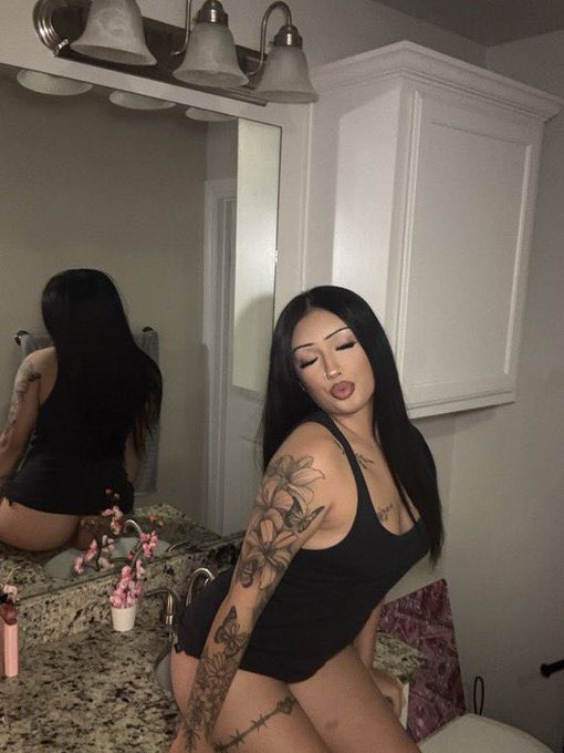 clarame00's tweet photo. Can I choke on your dick and ride you till I'm finished and fill with creampie?
#nsfwtwt #horny #youngho #dmvfreaks
#dctreaks #pgfreaks
#lafreaks #lactatingboobs #hotMILF #boobs https://t.co/6U1rmFsOBh