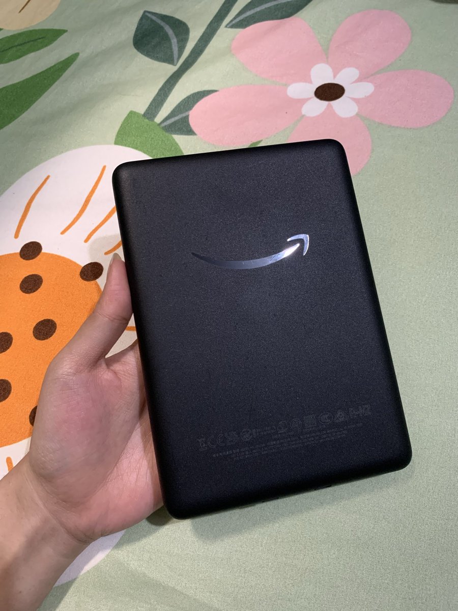 zatjsfaction's tweet photo. WTS KINDLE BASIC GEN 10TH 8GB

free case
ads (tidak mengganggu baca)
box + charger ori
login amazon aman
kondisi 95% (minus lecet pemakaian normal)

price : 1.700.000
bisa oren + nego tipis

dm for more details

#zonauang #wts #wtb https://t.co/AKgqGBvTKC