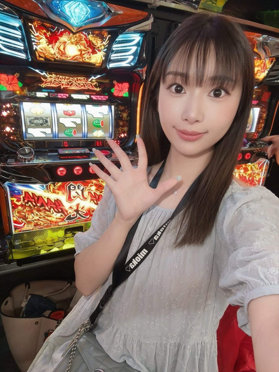 dmm_mioka's tweet photo. 良き報告が最速にして最高のアレ👻🐲
しっかり使ってくれるの嬉しいね⛰️

SAO2/カバ2🈵
ハナハナシリーズは🈳僅か

🐲
2000over×2
1500枚over×4

#SUN池田店 さま
#PR https://t.co/YjV9R3Cfbm