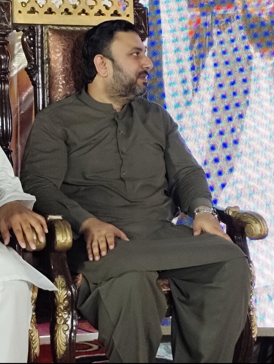 Pp_s199's tweet photo. جشنِ عید میلاد النبی ﷺ کے پُرمسرت موقع پر مدرسہ تعلیم القرآن ساہیوال میں بابرکت "محفلِ میلادِ مصطفیٰ ﷺ" کا انعقاد کیا گیا۔

 اس بابرکت محفل میں @qmalik86 (ایم پی اے)و پارلیمانی سیکرٹری برائے جنگلات و جنگلی حیات پنجاب) نے خصوصی شرکت کی۔ https://t.co/2VXEAeTnKx