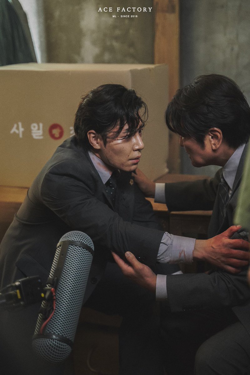 33DS1960's tweet photo. 도련님 본체 배우님 소속사가 올려준 투샷들
다 어떠한 느낌을 줌... https://t.co/hxpR5XUnb7