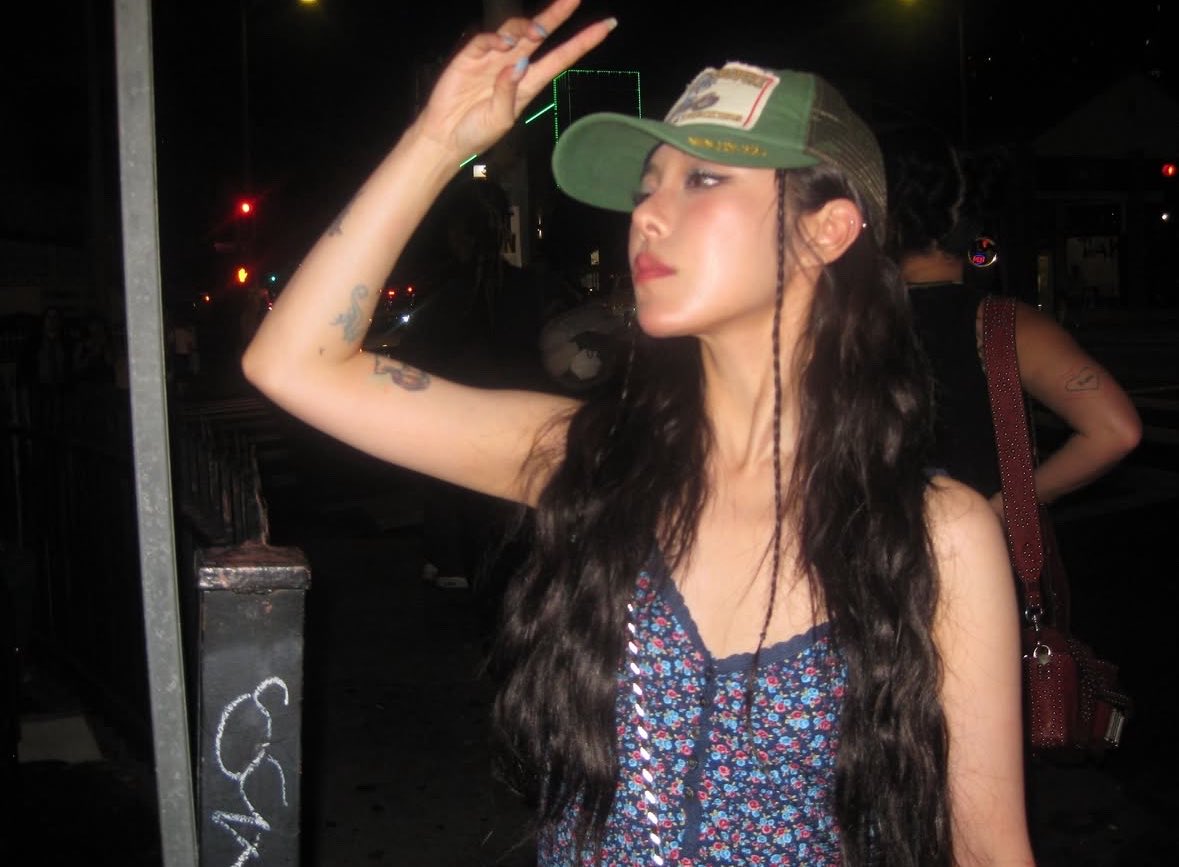 swfstagram's tweet photo. THE BADDEST BITCHES ARE IN JEONJU https://t.co/OijBDBpQsJ