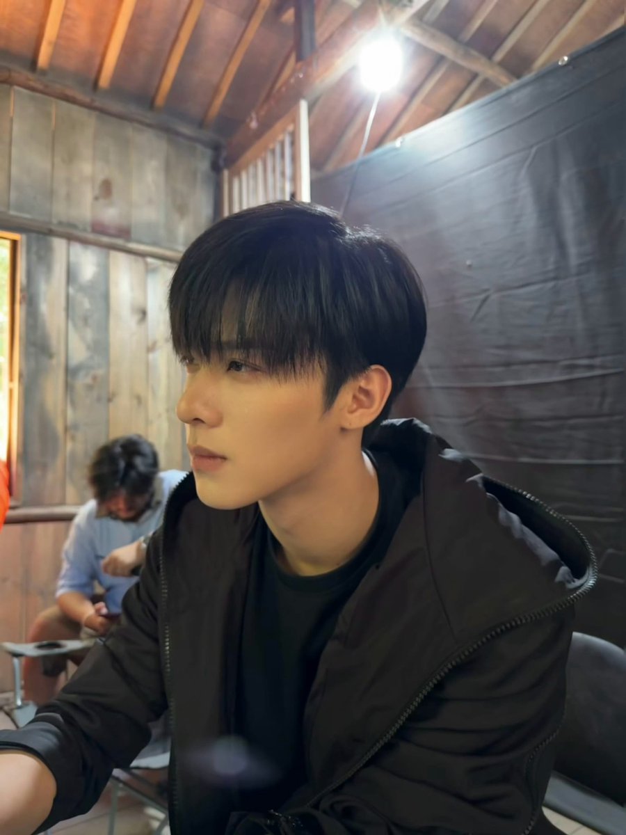 NlNEGATES's tweet photo. 🐰. #ChengXiang 23082026 | weibo

➡️ Memories have grown hazy, and the road ahead is long. see you on the next leg of the journey!
📎https://t.co/PTH525yMue https://t.co/4kAFblUBuL