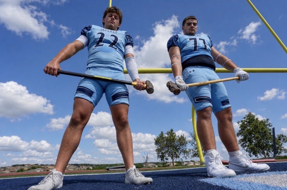Terrin_Abrego99's tweet photo. Had a great scrimmage against Steele this past Thursday, check out some clips. @coach_mcgarvey @CoachTPMiller @cjvidaurri @CTJFootball #NoBreaks 

https://t.co/4dK32JjEU1 https://t.co/XpkWS4VrjM