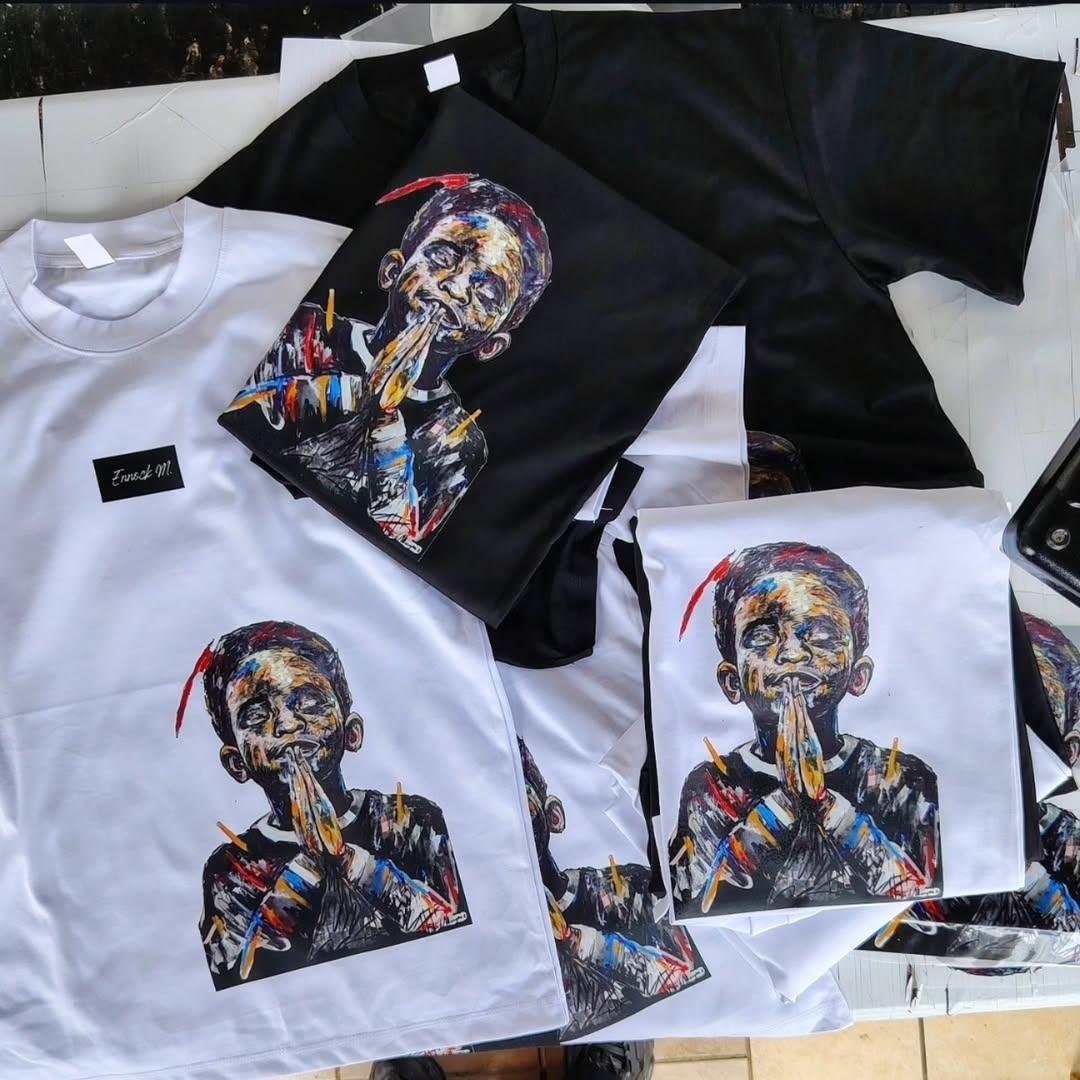 ennockmartZA's tweet photo. Sometimes it's not about art, not about the product but how simply the brand and art relates to clients.

DON'T FORGET TO PRAY
Art inspired t-shirts
R650 + R120 courier via postnet. 0784420327
300gsm https://t.co/mUItGOe8bZ