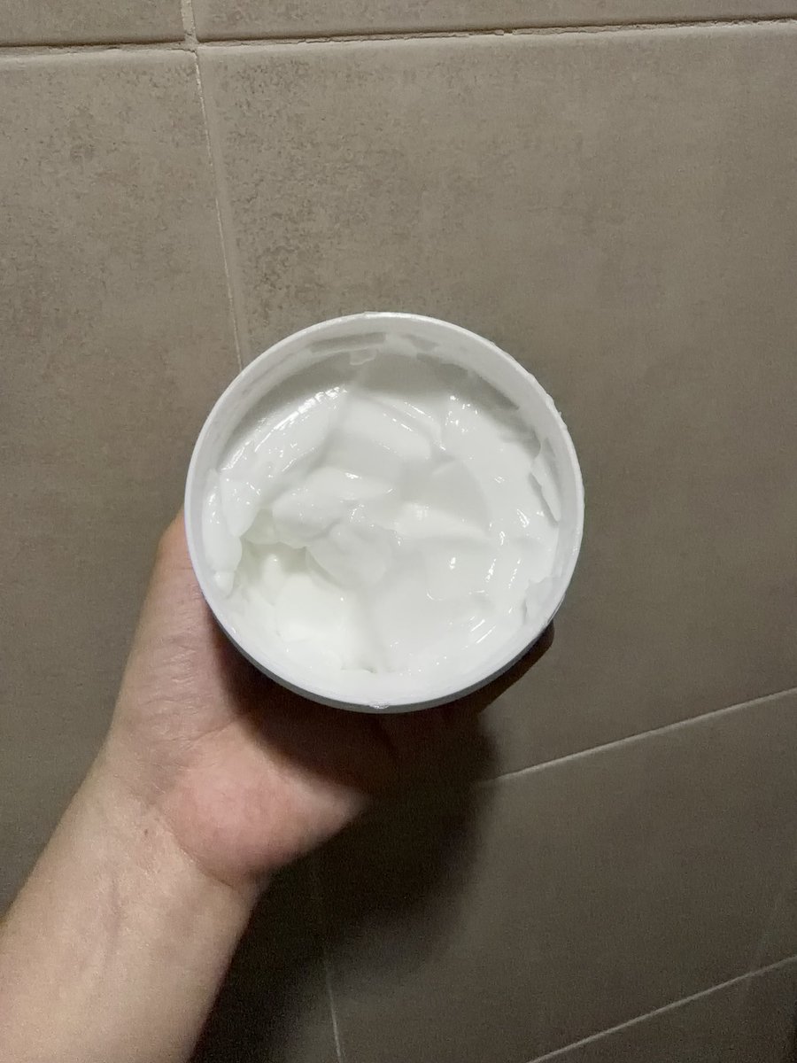 _mmsell's tweet photo. ส่งต่อ มอยเจอร์ไรเซอร์ NU FORMULA Ultra-Rich Moisturizing Cream B5 + Ceramide 250g 
🩷เหลือ 95%
🩷180ส่งฟรี/นัดรับ 150 ค่ะ
#ส่งต่อสกินแคร์ #ส่งต่อเครื่องสำอาง #ส่งต่อเครื่องสำอางมือสอง #สกินแคร์เกาหลี #ส่งต่อคสอ https://t.co/n8tSKpD0IM