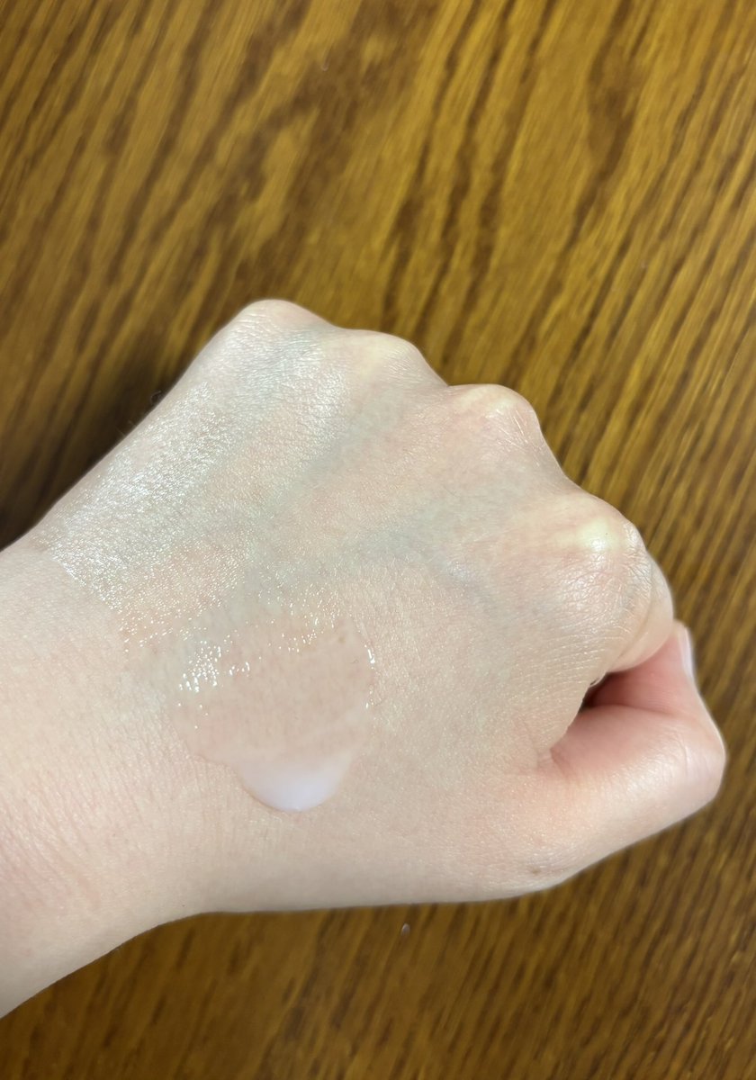 hmwrpi07's tweet photo. @drdeep_jp のクリームを使ってみました！

みずみずしいテクスチャでベタつかないのでメイク前でも使いやすいです◎
ぱんっと弾けるようなハリツヤのあるお肌にしてくれるので毎日欠かせないクリームとなりました✨️

#むーんぱわーさろんギフティング
#エクソソームPDRNピーリング
#ツヤ肌クリーム https://t.co/nPCHZ9MjVu