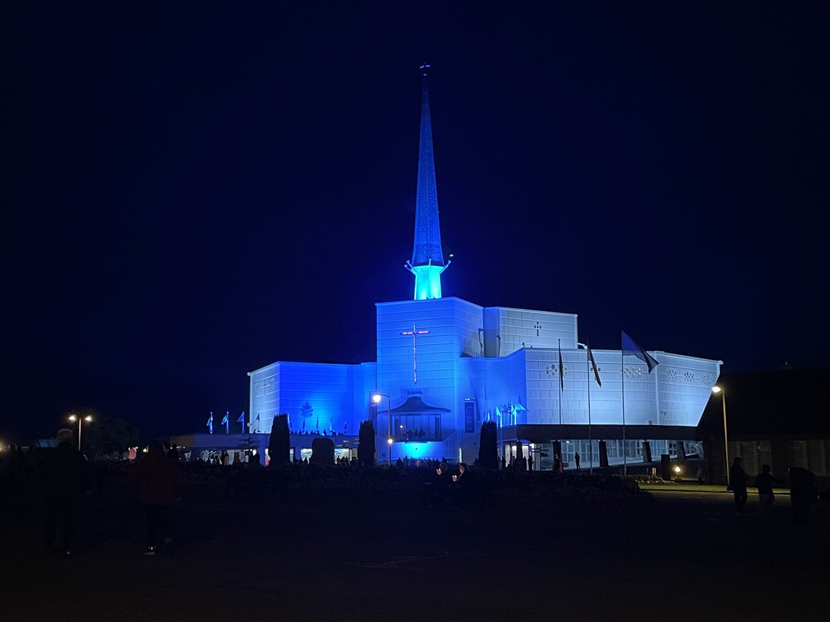 divine_office's tweet photo. A blessed Sunday -
On this resurrection day from the west of Ireland, Knock Shrine. https://t.co/Rn3QkfgenP