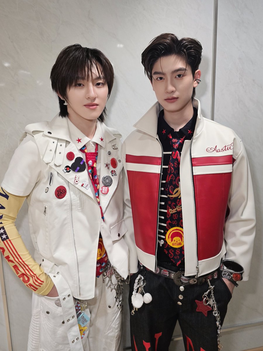 DomundiTV's tweet photo. “โทมัส” @tthomastc และ “ก้อง” @kongjiro_ พร้อมแล้วสำหรับงาน ALL WANT WANT UP ✨

#Wantwantxthomaskong https://t.co/f2iU3nugi0