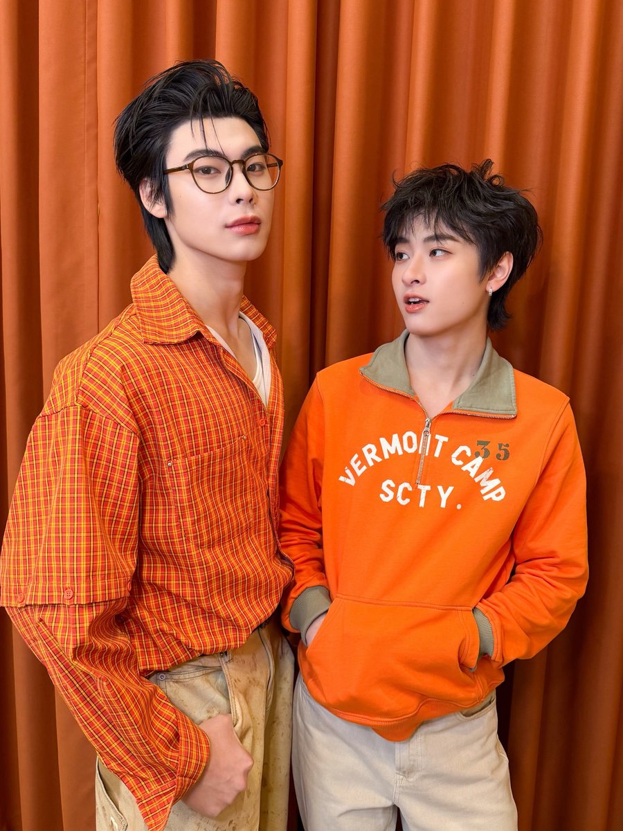 Amara31jasmine's tweet photo. If I’m not crying, come check on me😭😭😭🔥

THEEWAVE X MERCI

#ธีร์เวฟเสิร์ฟเมอร์ซี่คาเฟ่
#MercixTheeWave https://t.co/xQ7U69RRrO