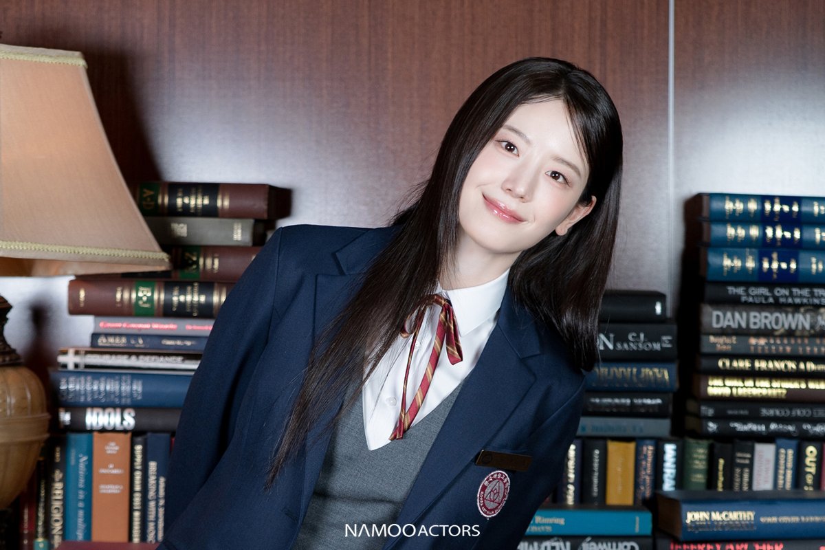 NAMOOACTORS2004's tweet photo. [#나무콘텐츠] [장규리] 안녕! 나는 홍재인이라고 해🎻
블로그▶️ https://t.co/s07bqUqGQh

#장규리 #포핸즈 #JANGGYURI #FourHandsTwoSonatas #NAMOOCONTENTS https://t.co/cvffCP7wRq