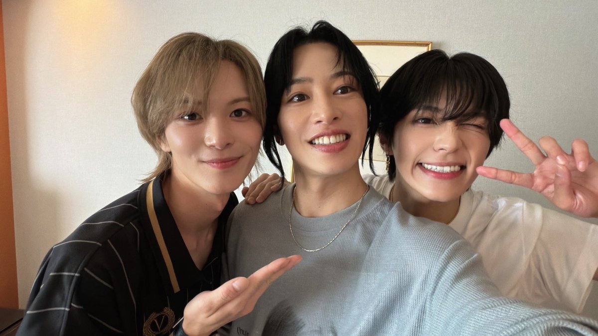 shunya__kaneko's tweet photo. 本日は、誠さんのバースデーイベント
 『臥待月4』遙城と一緒にゲスト出演させていいただきました。

『虚の王:‖』からまだ一年も経っていないことに驚き。笑
大好きな先輩のイベントにゲスト出演させていただけて、幸せな時間でした！ https://t.co/LHXTLGe7AG