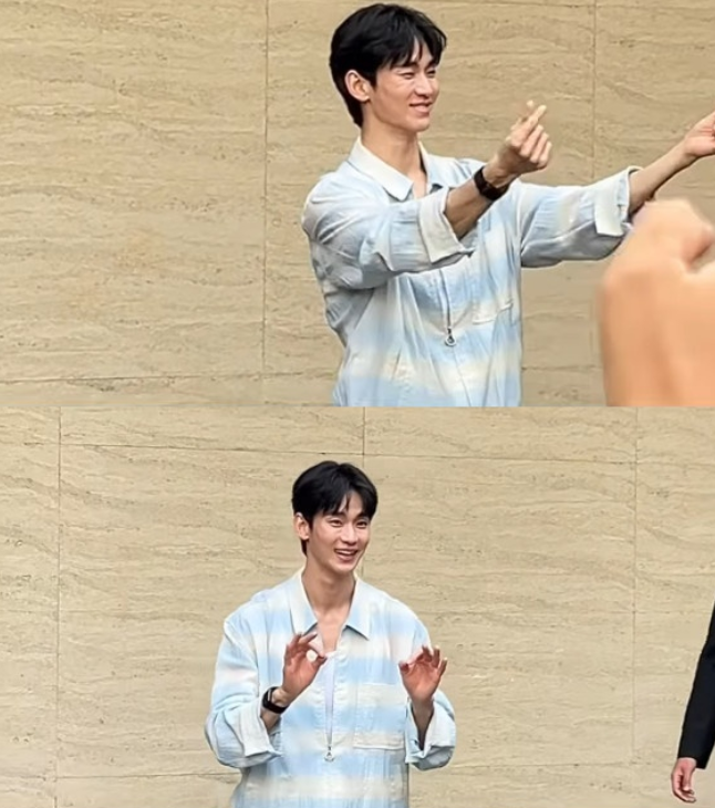 WildGeun's tweet photo. 친구들아~ 김수현 배우가 오랜만에 해외에서 팬들과 만났다는 소식이 있네.

그동안 여러 논란으로 마음고생도 많고 힘든 시간 보냈을 것 같은데, 팬들 앞에서 밝게 웃고 손도 흔들고 하트도 만들어주는 모습을 보니 조금은 마음이 놓인다.

국내 활동은 아직 조심스러운 상황이지만, 해외에서는 팬미팅도 이어간다고 하네. 10월 2일에는 필리핀 마닐라에서 팬미팅도 예정돼 있다고 하고.

어쨌든 아직 여러 이야기가 진행 중인 만큼 섣불리 판단하기보다는 앞으로 사실관계가 잘 밝혀졌으면 좋겠어.
김수현 배우님도 그동안 많이 힘들었을 텐데, 이제는 좋은 일만 가득하고 팬들과 웃을 수 있는 날이 많아졌으면 좋겠네요.
김수현 배우님, 힘내시고 앞으로 좋은 모습 많이 보여주세요~ 응원합니다! ❤️👏
