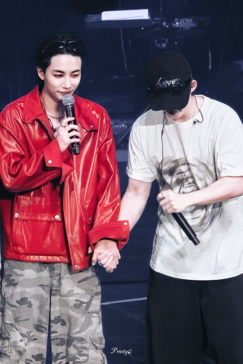 privity08081004's tweet photo. 260823 DINOxPICHEOLIN [吉BOARD SHOW]

#세븐틴 #SEVENTEEN #クパン #쿱정
#승철 #SCOUPS #エスクプス #에스쿱스
#정한 #JEONGHAN #ジョンハン #윤정한 
@pledis_17 https://t.co/ABPrvaT8MN