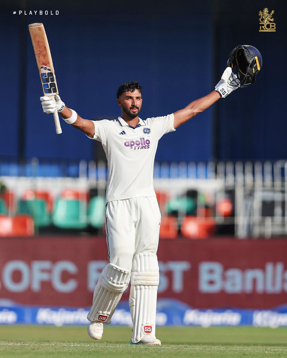 RCBTweets's tweet photo. ⭐️ 𝐒 ⭐️ 𝐓 ⭐️ 𝐀 ⭐️ 𝐑 ⭐️ 𝐁 ⭐️ 𝐎 ⭐️ 𝐘 ⭐️ 

📸: BCCI | #PlayBold #ನಮ್ಮRCB #SLvIND https://t.co/sqo1Qg7S7R