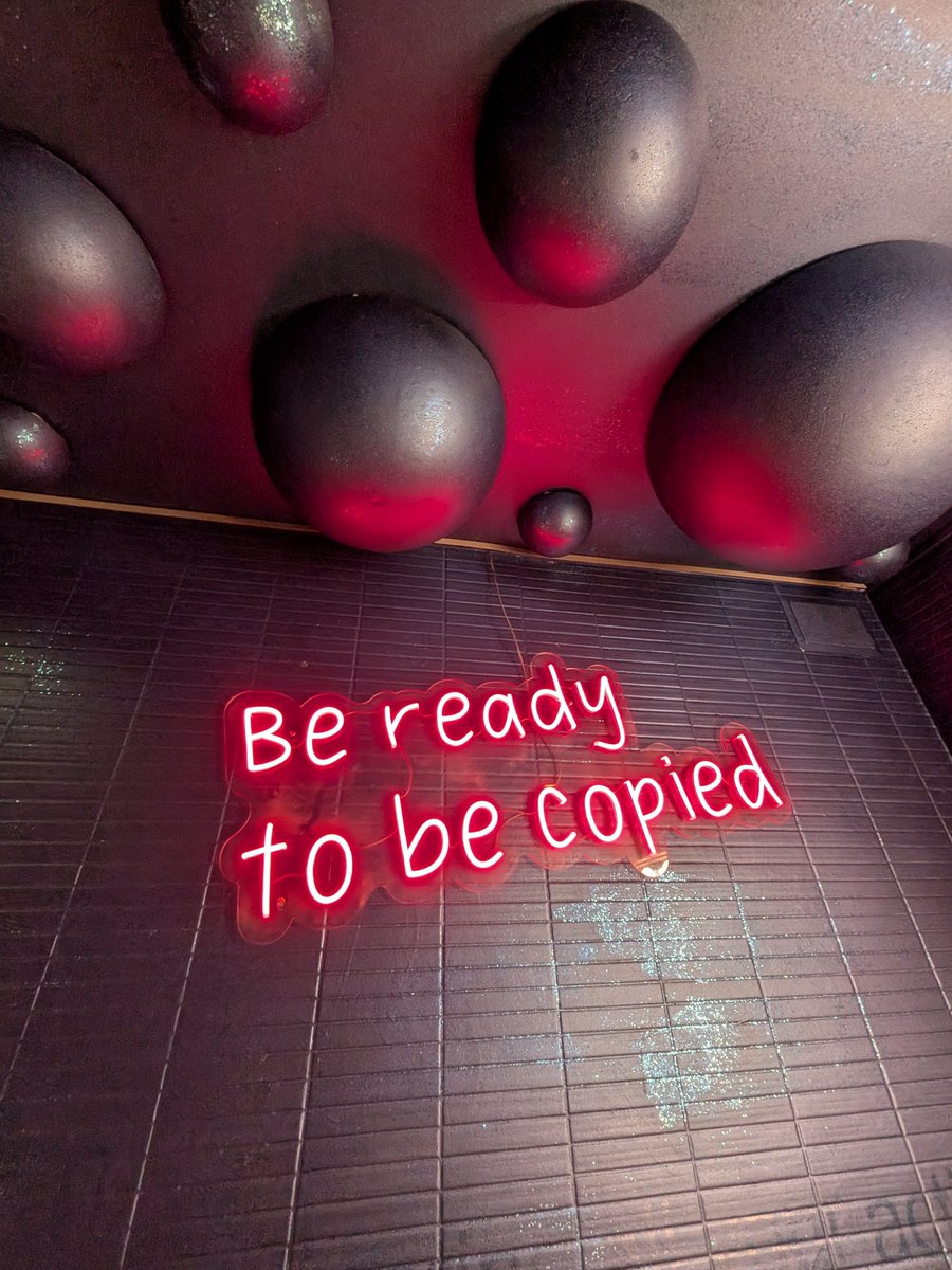 jurbed's tweet photo. In the age of AI, if you are not being copied, it means you are irrelevant.

But the time to be copied is getting shorter.

Being unique, relevant and good is hard. https://t.co/rq9IQCAYMK