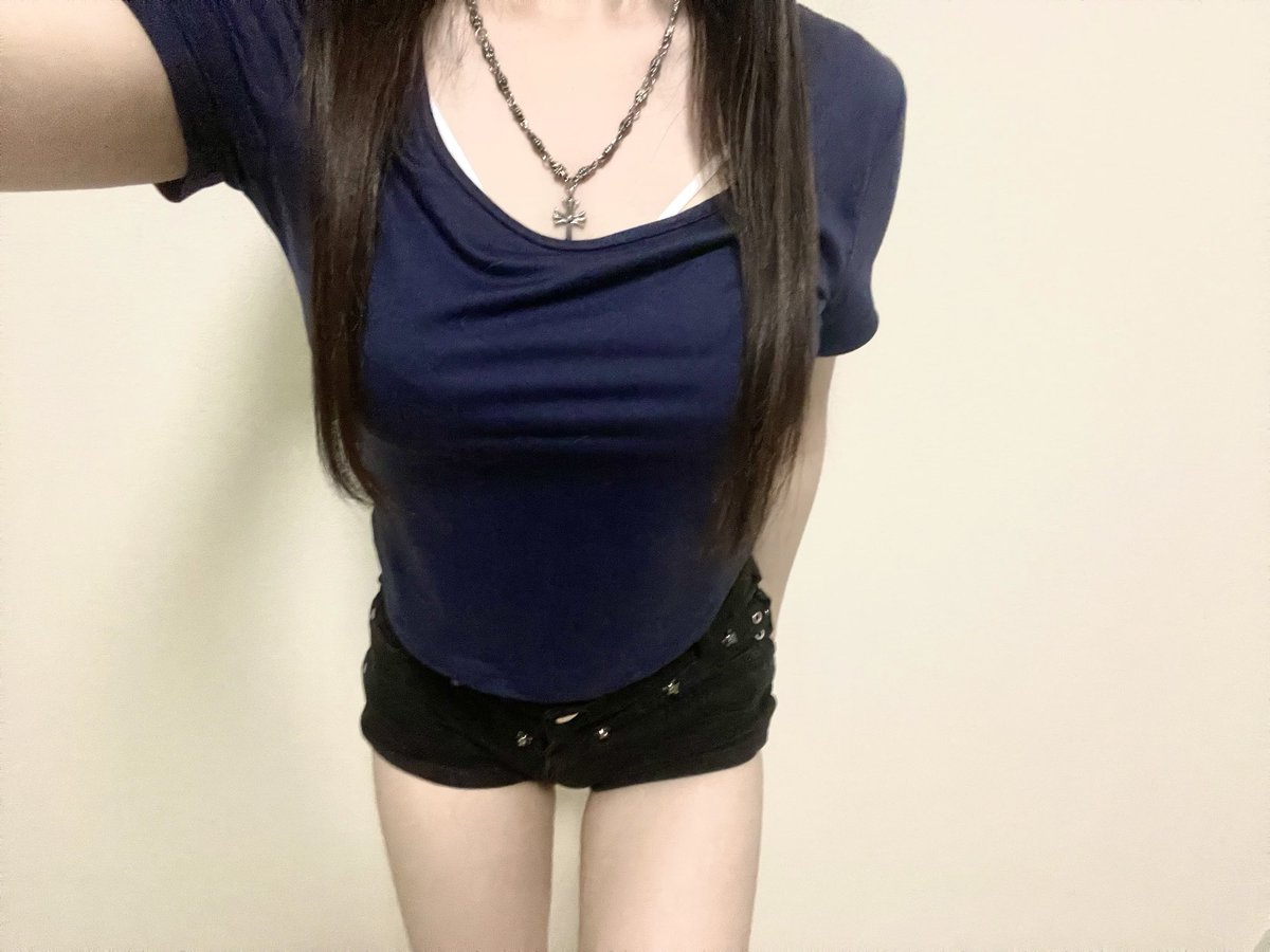 LIVERIAS_'s tweet photo. ❤︎ ͛⟡.⋆ https://t.co/awcR01gE1B