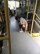 Kenkyukenkyu2's tweet photo. 報道は自由
スエーデンの中国取材班が撮影し放映された
人民に寄り添う簡易トイレの画像です
中国政府は激怒しましたが後の祭り https://t.co/MQTbDq9EAa