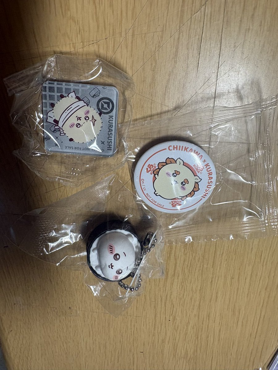 adwtadmtpd's tweet photo. ちいかわ くら寿司 交換
譲 画像 ちいかわ フィギュア
シーサー  缶バッジ
ラッコ  マグネット

求 モモンガ

同種交換希望しております🙇‍♀️
郵送交換にてよろしくお願いいたします。 https://t.co/2iCp9IbeZy